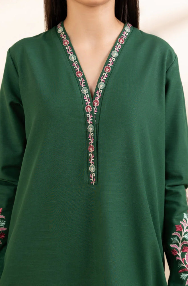 Sapphire - 3PC Unstitched Khaddar Embroidered Front with Digital Printed Dupatta and Trouser - RF1277