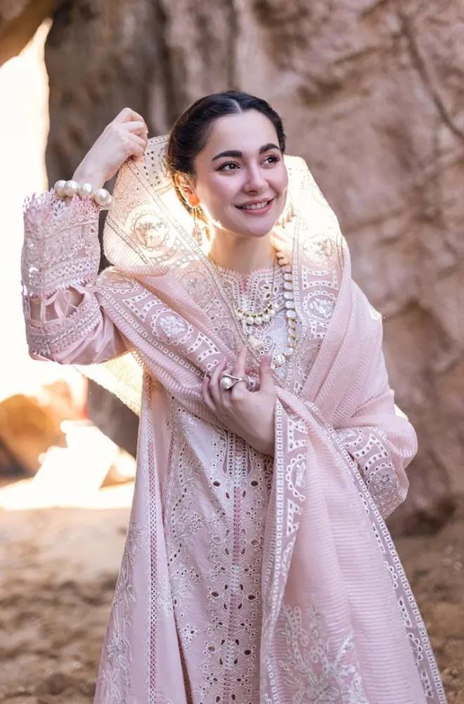 3PC Unstitched Lawn Heavy Embroidered Shirt with Embroidered Khaddi Net Dupatta - RF1037 royalpret