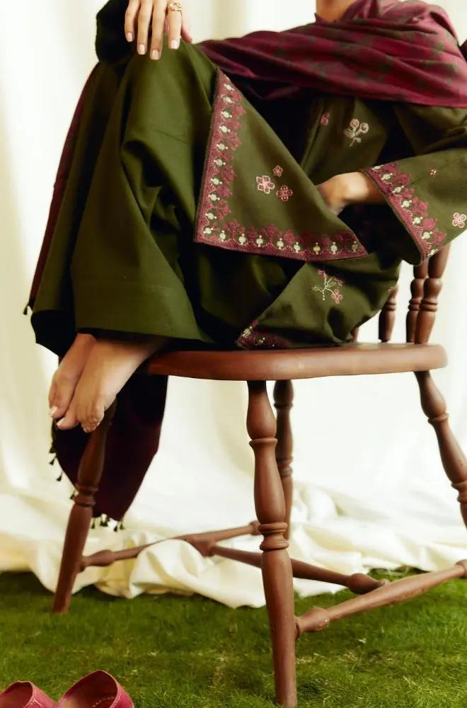 Zara Shah Jahan - 3PC Unstitched Dhanak Embroidered Shirt with Printed Pashmina Shawl and Trouser - RF1268 Royal Pret