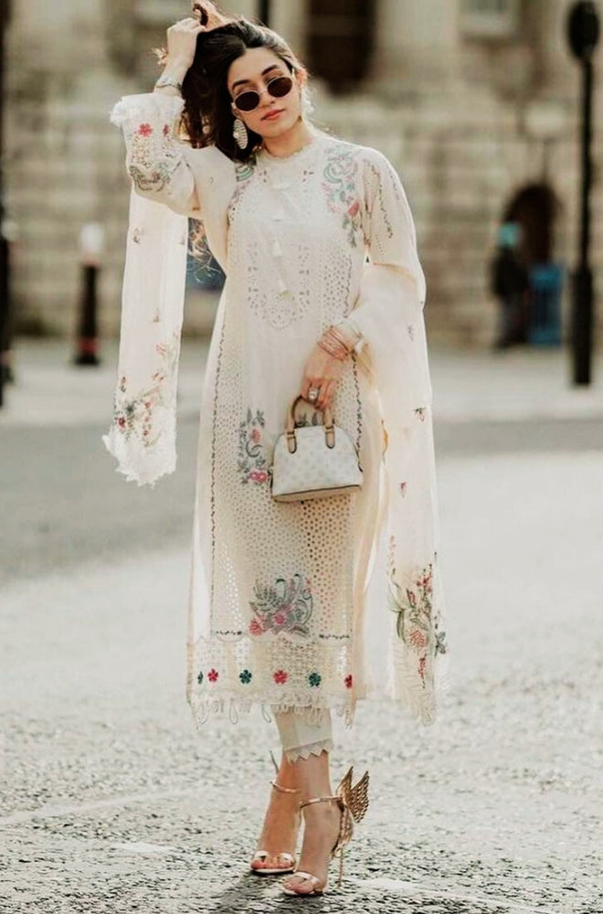 Qalamkaar - 3PC Unstitched Lawn Chicken Kari Embroidered Shirt with Embroidered Organza Dupatta - RF1039