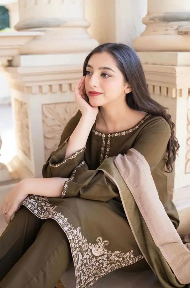 Aisling - 3PC Unstitched Dhanak Embroidered Shirt with Dhanak Dupatta and Trouser - RF1151 royalpret