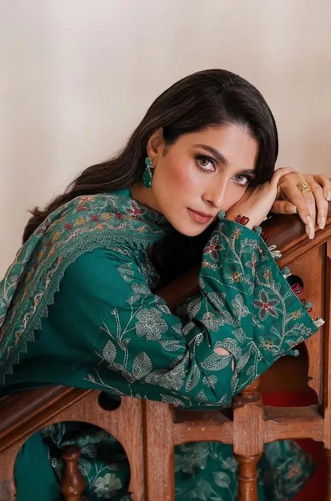 Cross Stitch - 3PC Unstitched Dhanak Embroidered Shirt with Embroidered Slub Net dopatta and Trouser - RF1185 royalpret